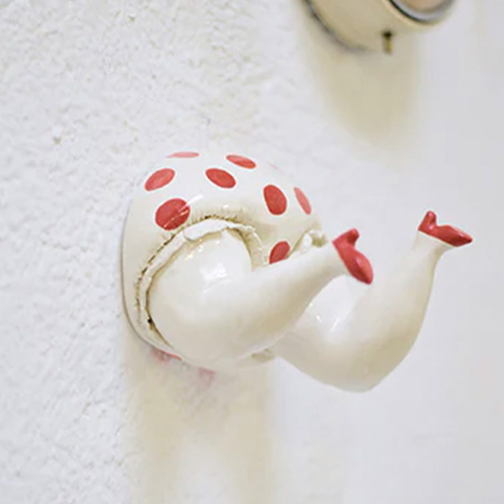 Escultura Enagua de Lunares con Tacón Rojo