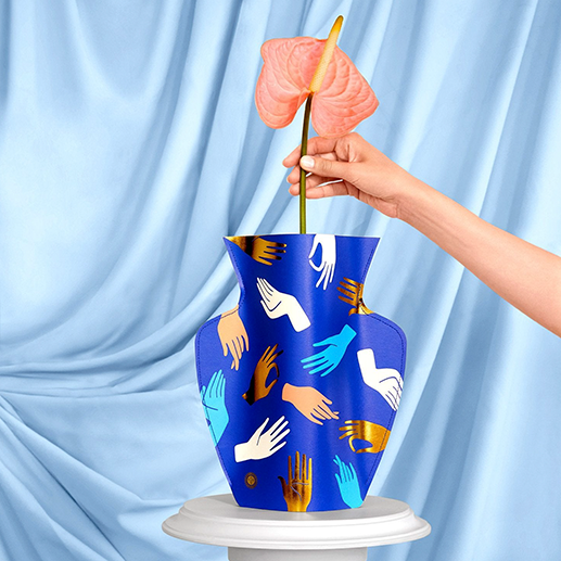 Vase en papier Hamsa bleu