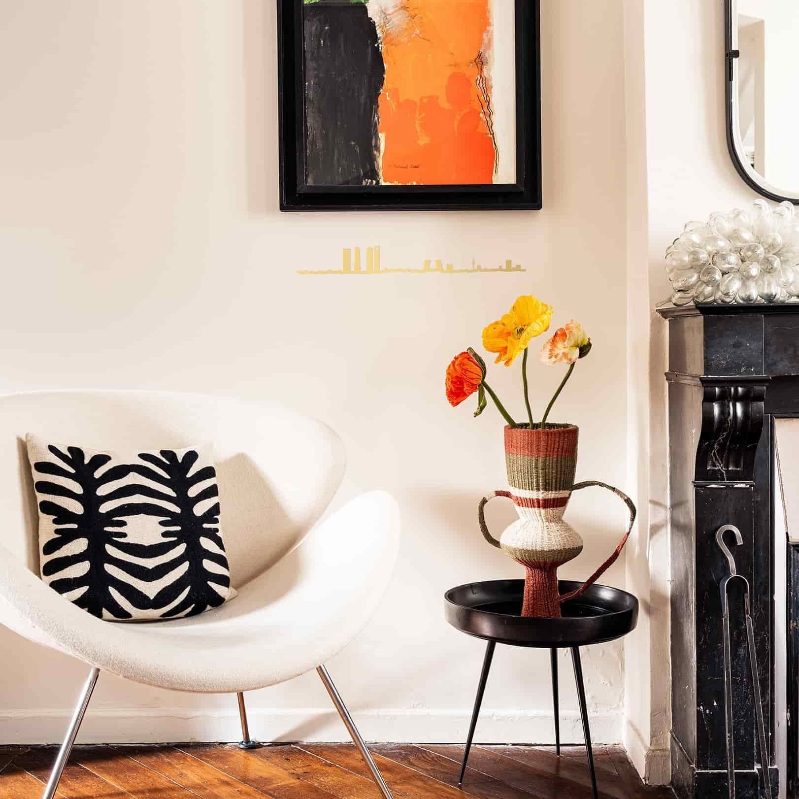 The Line Madrid Dorado