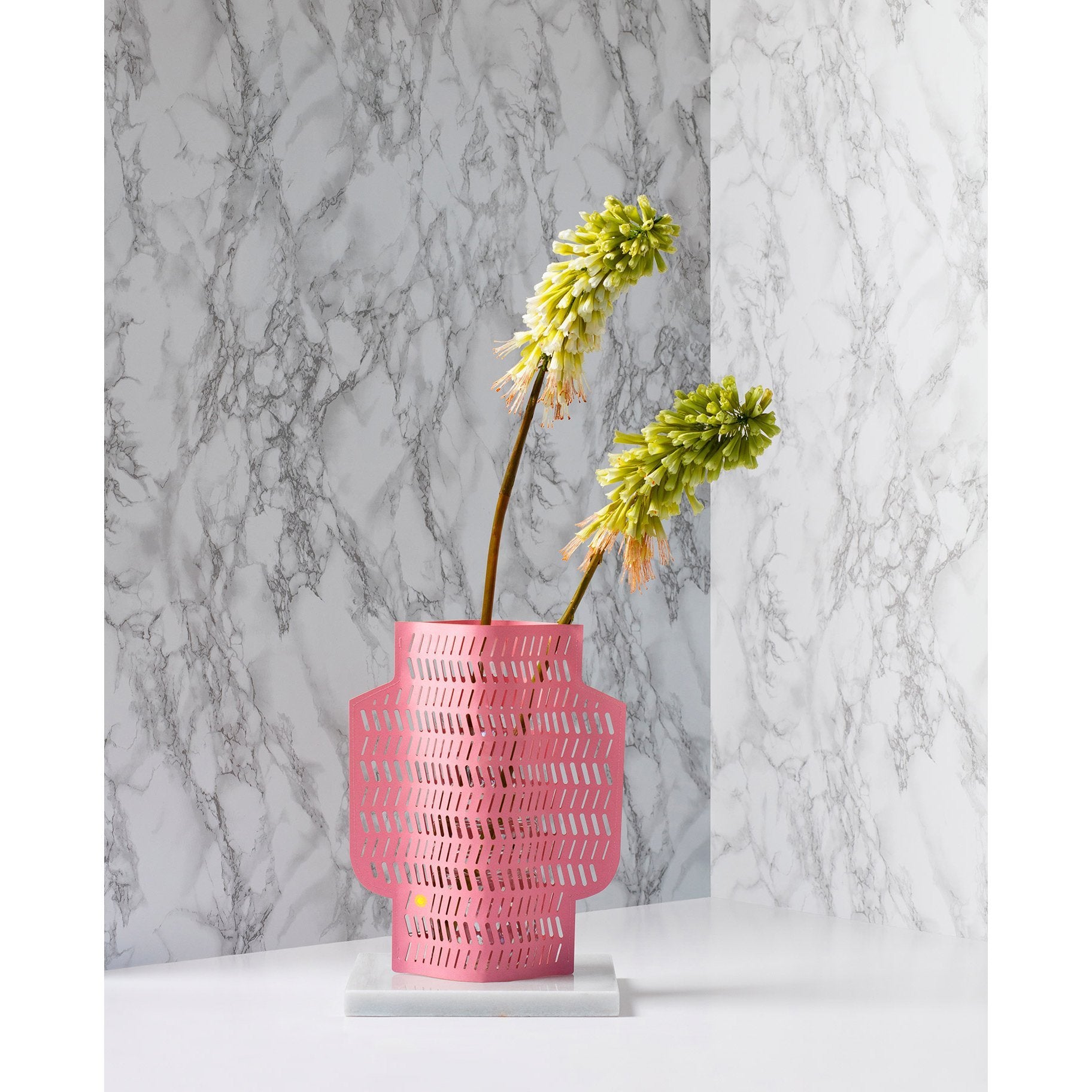 Aurea Paper Vase