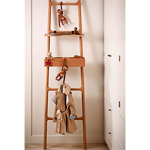 Mono Pequeño Teca / Limba